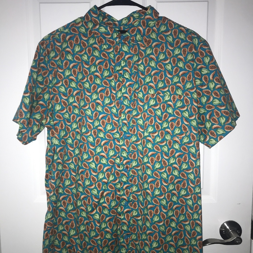 Men’s Casual Button Down Shirt